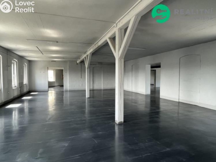Rent warehouse Aš, Okružní č. 2