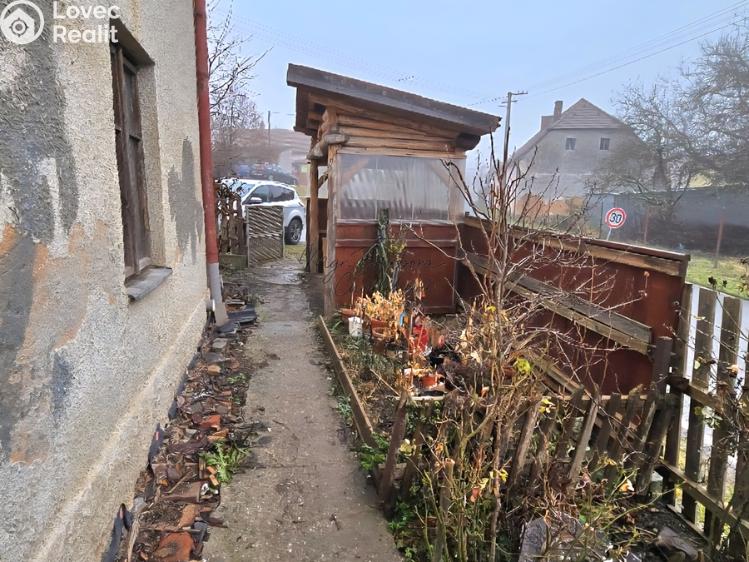 Продажа семейного дома Svojšín č. 26