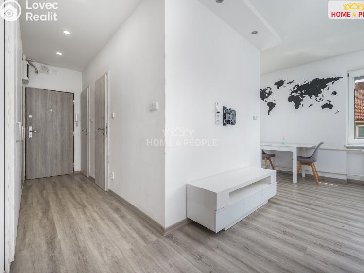 Pronájem bytu 2+KK Lysá nad Labem, Sídliště č. 8