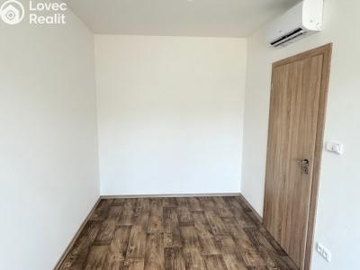 Pronájem bytu 2+KK Pardubice, Křemenská č. 5
