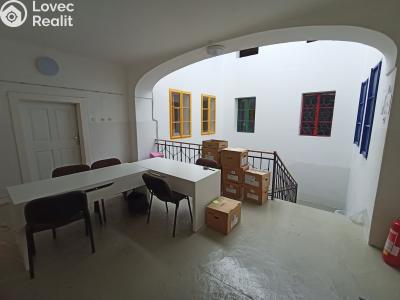 Rent office space Hradec Králové, Velké náměstí č. 3
