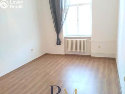 Rent office space Pardubice, náměstí Čs. legií č. 5