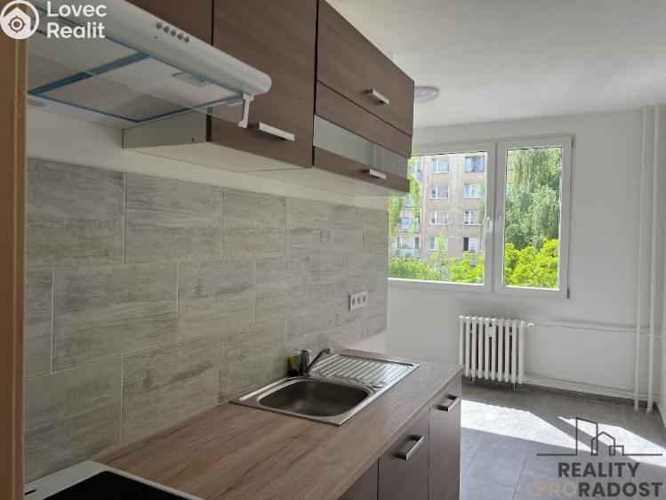 Sale apartment 2+1 Ústí nad Labem, Jindřicha Plachty č. 4