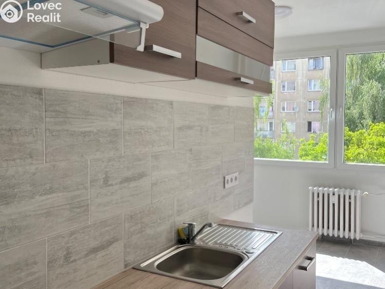 Sale apartment 2+1 Ústí nad Labem, Jindřicha Plachty č. 5