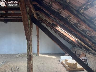 Продажа многоквартирного дома Chabařovice, V Aleji č. 29