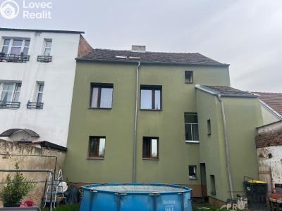 Продажа многоквартирного дома Chabařovice, V Aleji č. 37