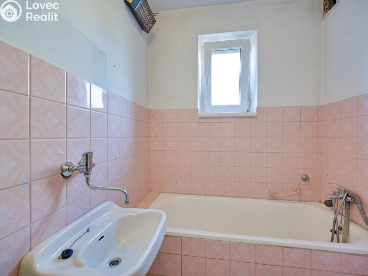 Prodej rodinného domu Bystřice pod Hostýnem, Trávníky 266 č. 8