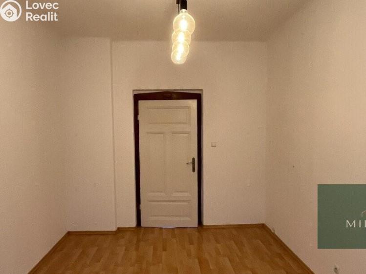 Продаж квартири 3+1 České Budějovice, Dukelská 500/47 č. 5