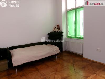 Sale apartment 4+KK Praha 2, Škrétova č. 9
