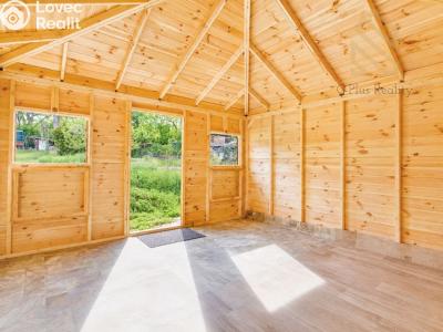 Продаж сади Postoloprty, Mírové náměstí 1 č. 7