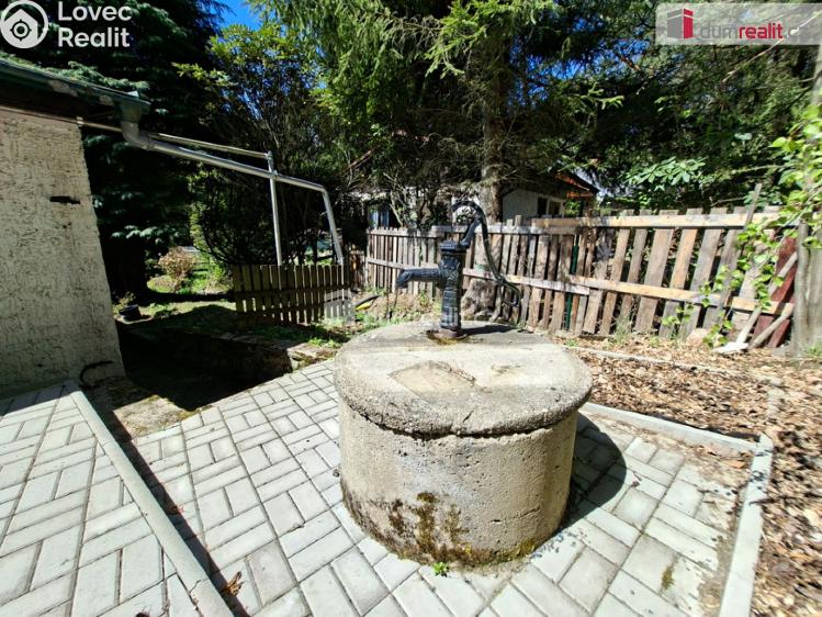 Prodej chaty Černé Voděrady, Přestvůrka 5109 č. 8