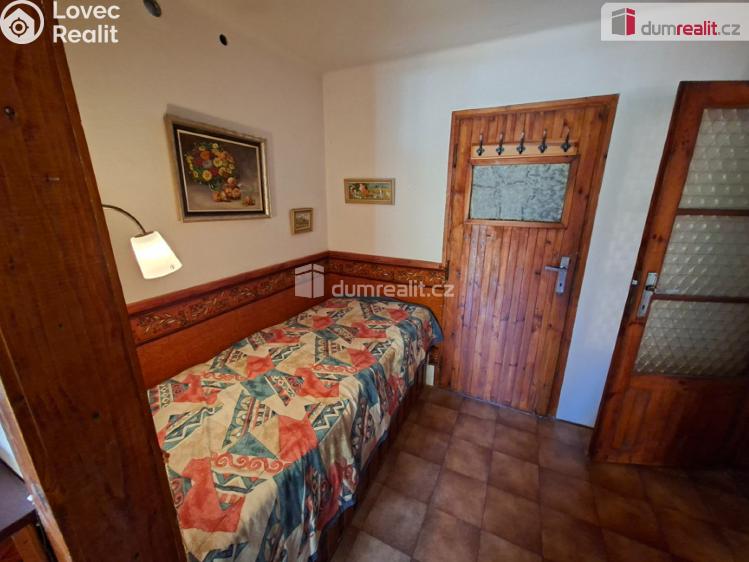 Prodej chaty Černé Voděrady, Přestvůrka 5109 č. 24