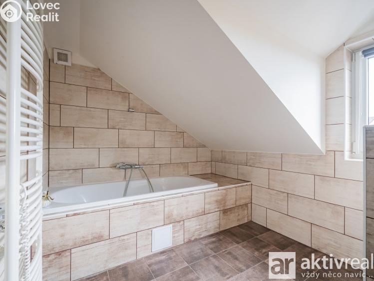 Rent family house Benešov, Hrubínova 2447 č. 42