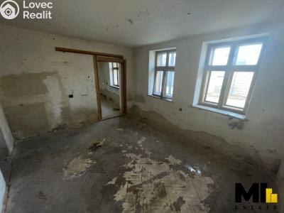 Prodej rodinného domu Počenice-Tetětice č. 4