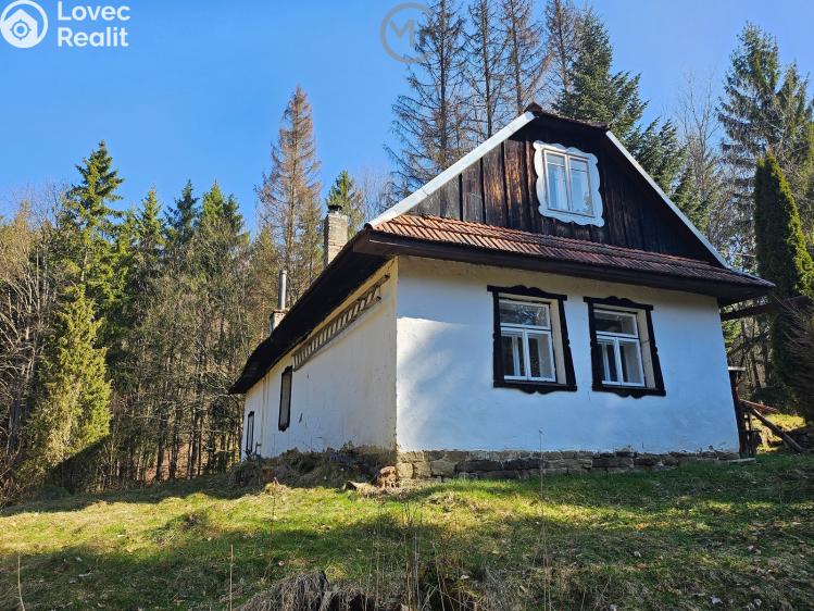 Prodej rodinného domu Valašská Bystřice č. 6