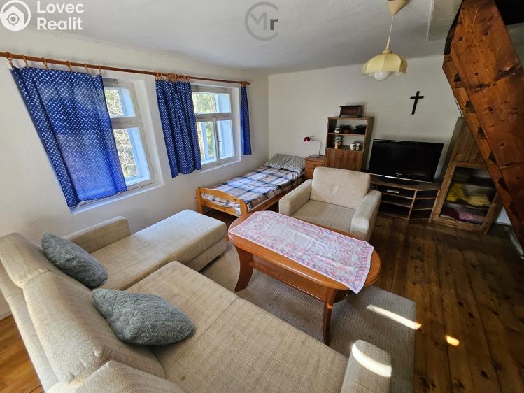 Prodej rodinného domu Valašská Bystřice č. 10