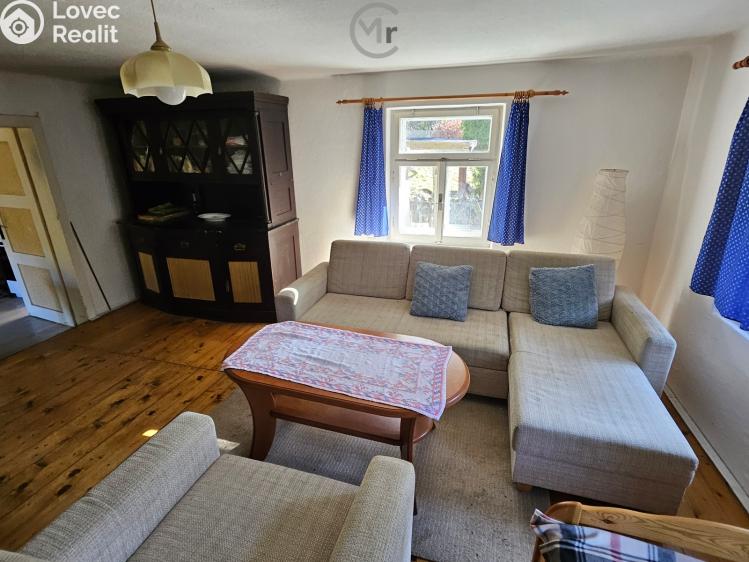 Prodej rodinného domu Valašská Bystřice č. 11