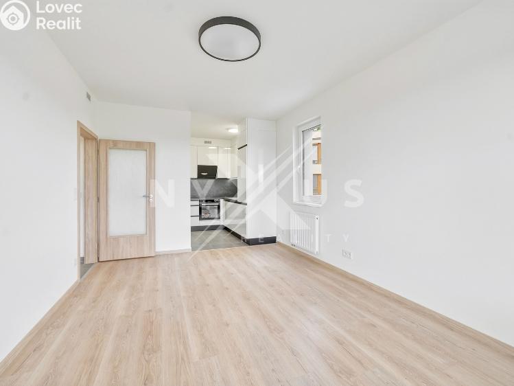 Pronájem bytu 2+KK Praha, Strančická 3339/41 č. 6
