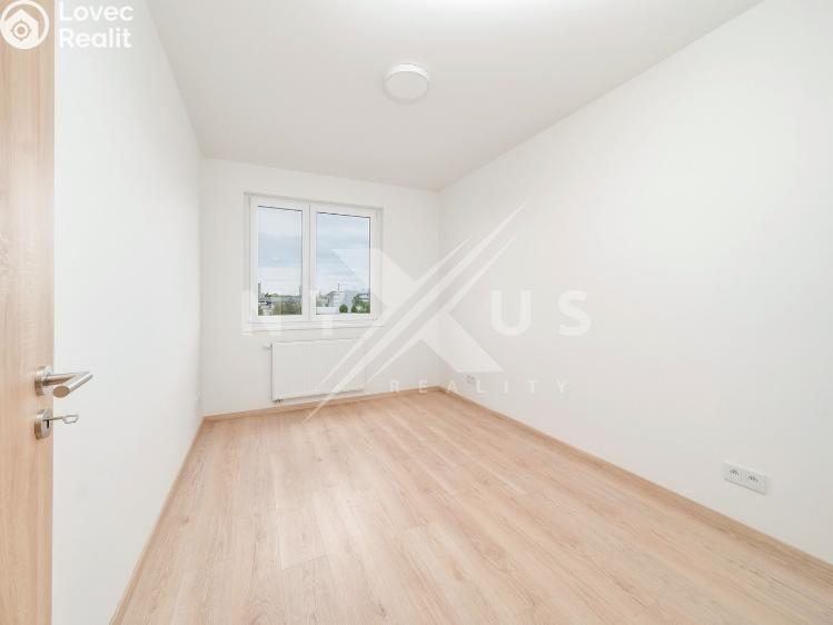 Pronájem bytu 2+KK Praha, Strančická 3339/41 č. 7