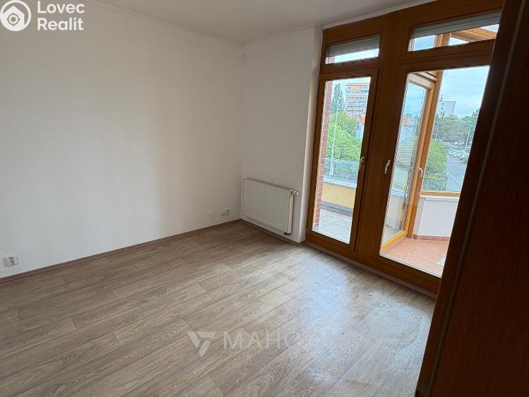Pronájem bytu 2+KK Praha, Prosecká č. 7