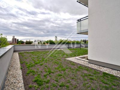 Rent apartment 2+KK Praha, Strančická č. 9