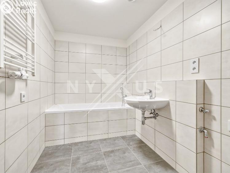 Pronájem bytu 3+KK Praha, Strančická 3339/41 č. 11