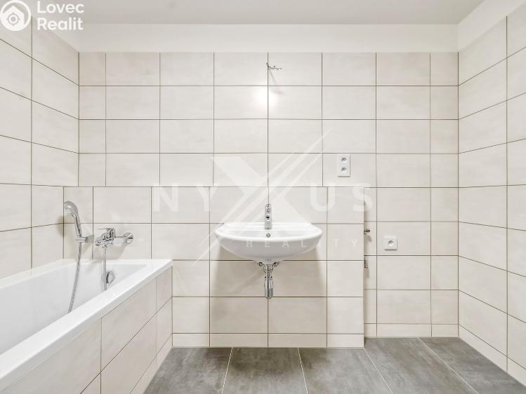Pronájem bytu 3+KK Praha, Strančická 3339/41 č. 12