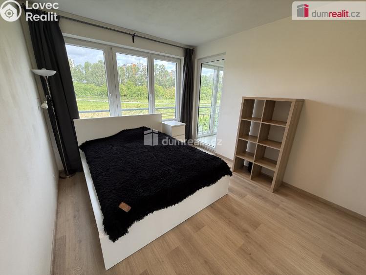 Prodej bytu 3+KK Praha-Řeporyje, Toufarova č. 10