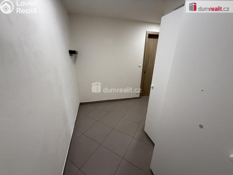 Prodej bytu 3+KK Praha-Řeporyje, Toufarova č. 15