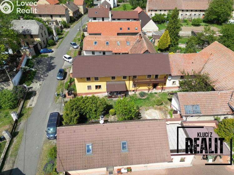 Prodej rodinného domu Chorušice č. 29