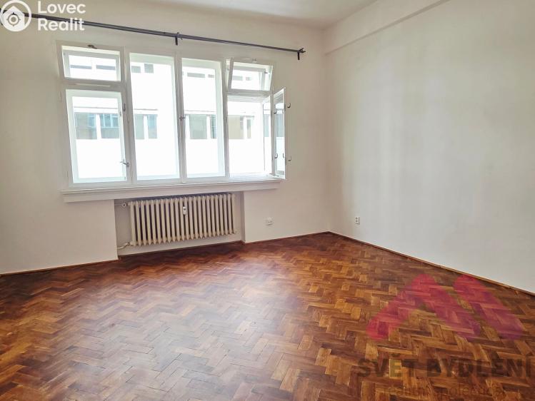 Rent apartment 1+1 Praha, Kouřimská č. 3