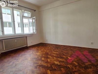 Rent apartment 1+1 Praha, Kouřimská č. 9
