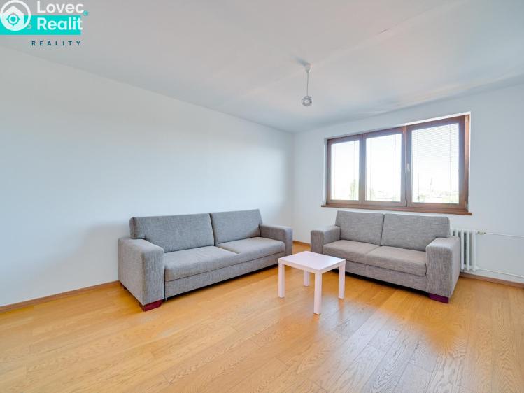Pronájem bytu 3+1 Olomouc, Kaštanová č. 15