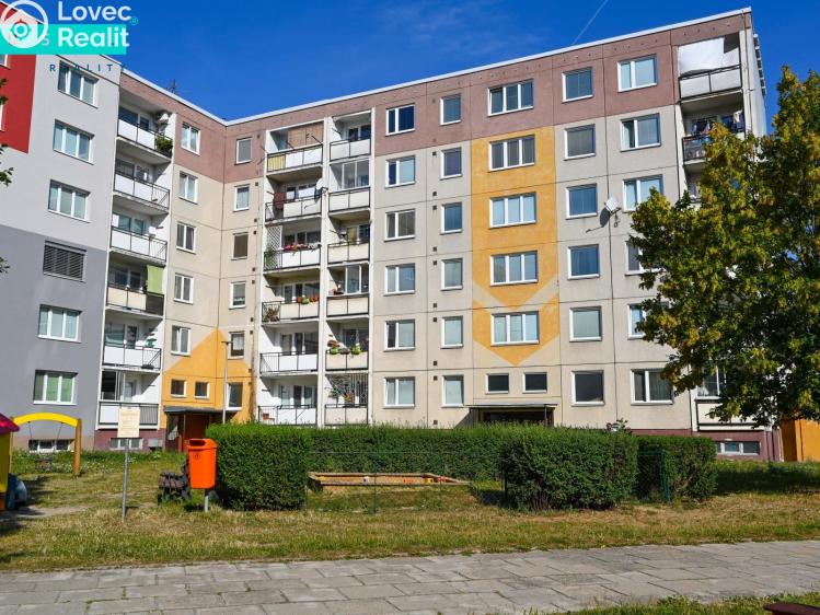Pronájem bytu 3+1 Olomouc, Kaštanová č. 23