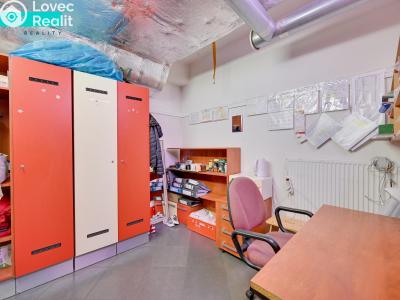 Rent commercial space Šumperk, Langrova č. 10