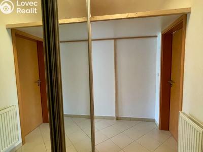 Оренда квартири 1+KK Praha, Na okraji č. 6