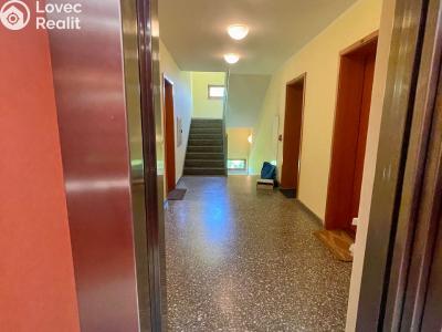 Оренда квартири 1+KK Praha, Na okraji č. 10