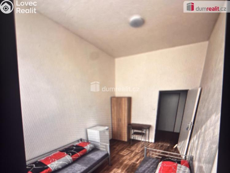 Rent apartment 1+KK Praha 14, Bratří Venclíků č. 3