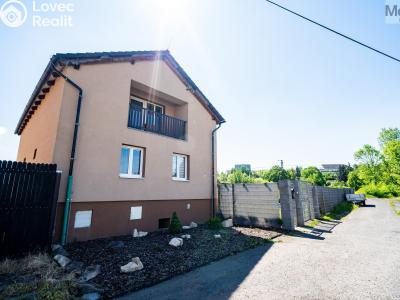 Prodej rodinného domu Obrnice, nám. 5. května 123 č. 40