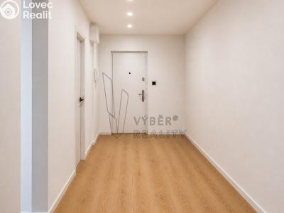 Продаж квартири 2+1 Praha, Práčská č. 7
