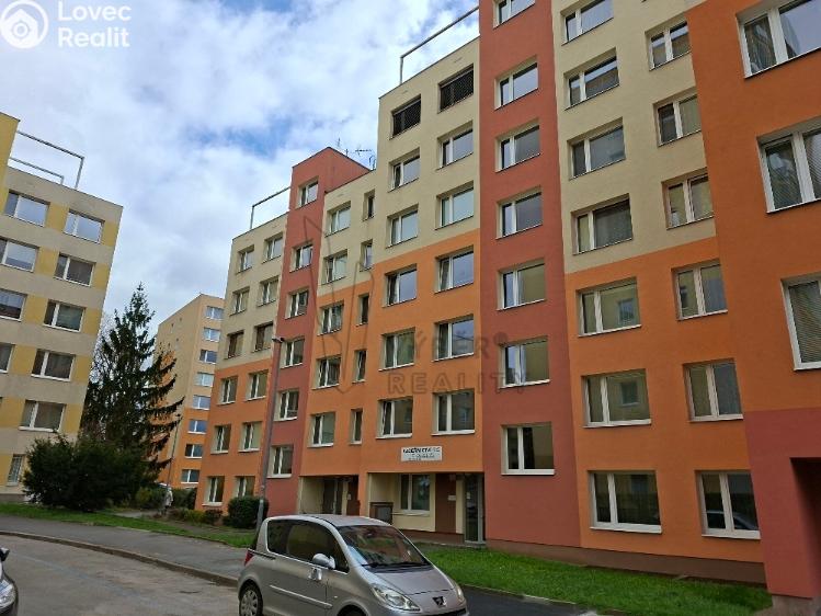 Prodej bytu 3+1 Praha, Škábova č. 1