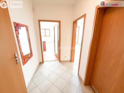 Sale apartment 2+KK Praha 13, Eberlova č. 15