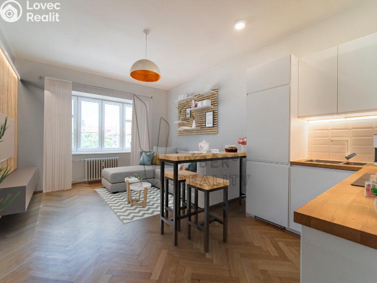Аренда квартиры 1+KK Praha, Nádražní č. 1