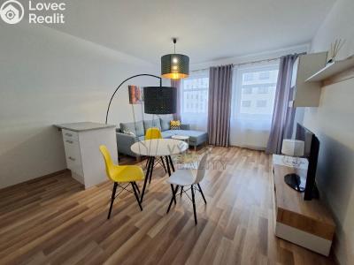 Pronájem bytu 2+KK Praha, Karla Guta č. 3