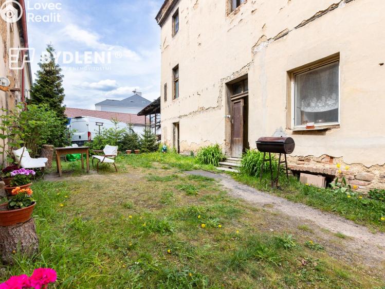 Sale apartment building Teplice, nám. Osvobození 34 č. 8