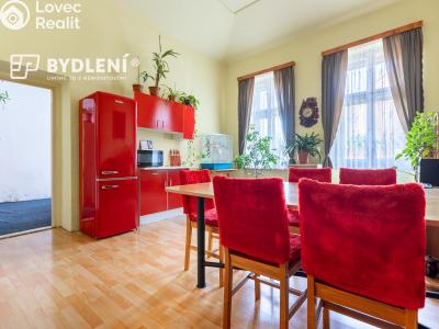 Продажа многоквартирного дома Teplice, nám. Osvobození 34 č. 11