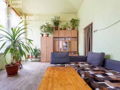 Продажа многоквартирного дома Teplice, nám. Osvobození 34 č. 14