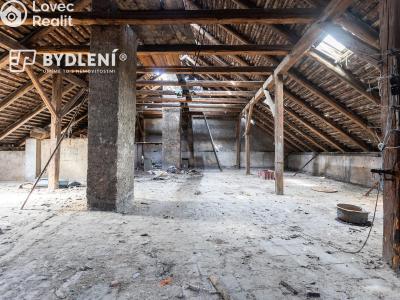 Продажа многоквартирного дома Teplice, nám. Osvobození 34 č. 28