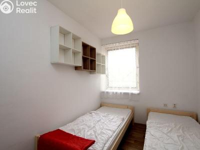 Аренда квартиры 2+1 Pardubice, Stavařov 91 č. 8