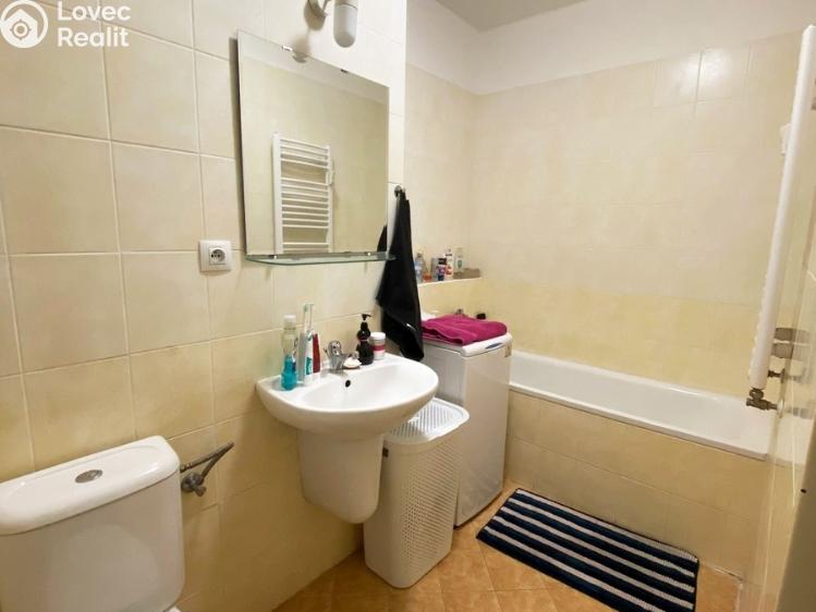 Продаж квартири 1+KK Praha, Podkovářská 933/1 č. 3